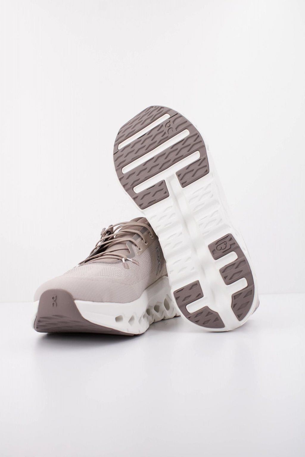 StarMagnific Running Cloudtilt Men's Sneakers - Brown
