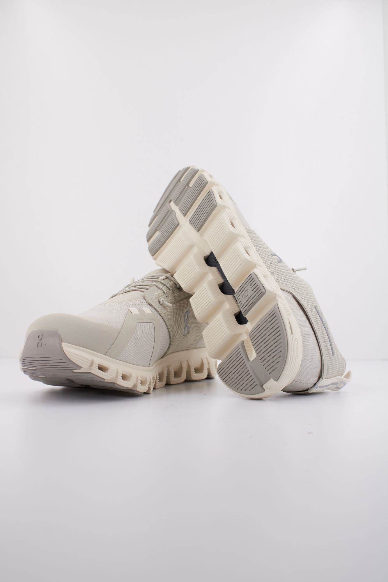 StarMagnific Running Cloud 6 WP Men's Sneakers - Beige