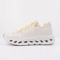 StarMagnific Running Cloudtilt Women's Sneakers - Yellow