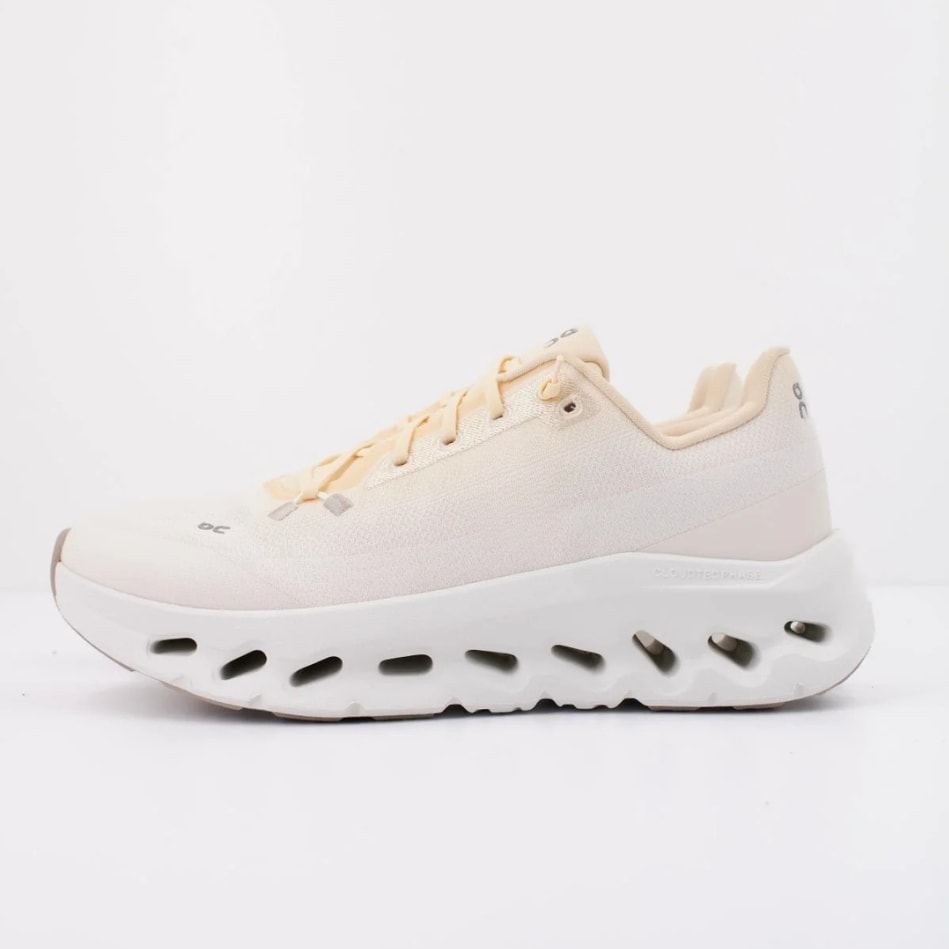 StarMagnific Running Cloudtilt Women's Sneakers - Yellow
