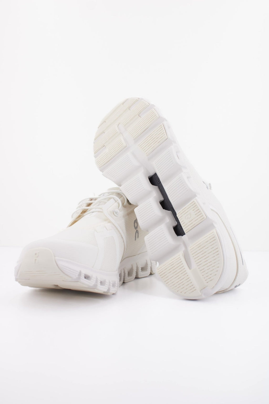 StarMagnific Running Cloud 6 Men's Sneakers - White